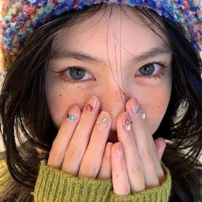 月光和华伦天奴